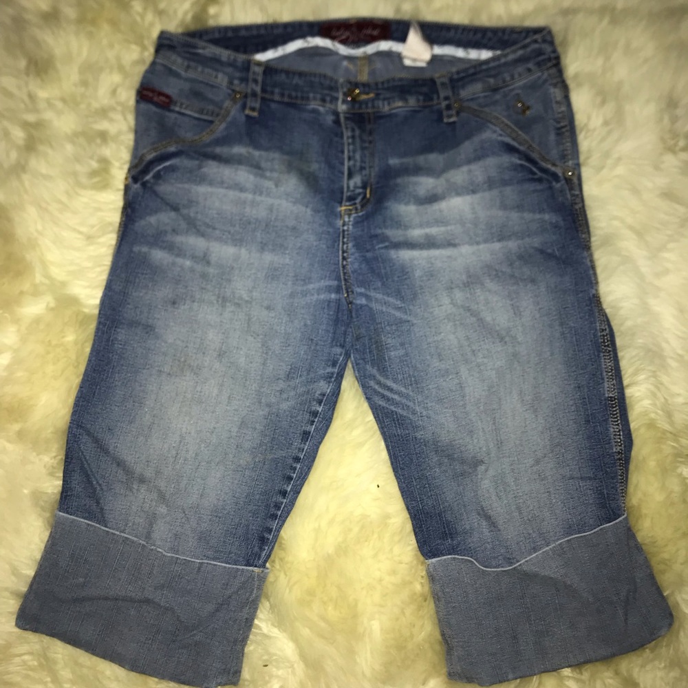 Baby phat capri jeans